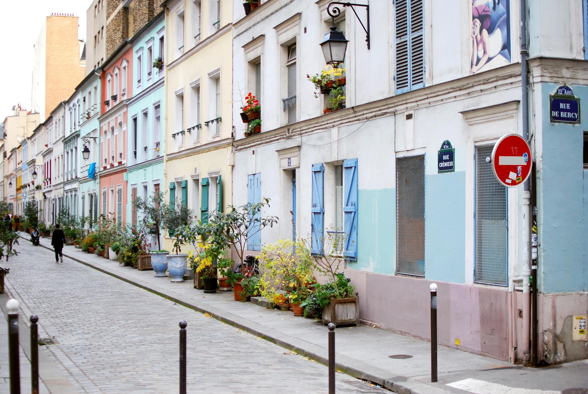 Rue Crémieux Paris Cobblestone Street Pastel Facades Potted Plants Terracotta Boxes Golden Hour