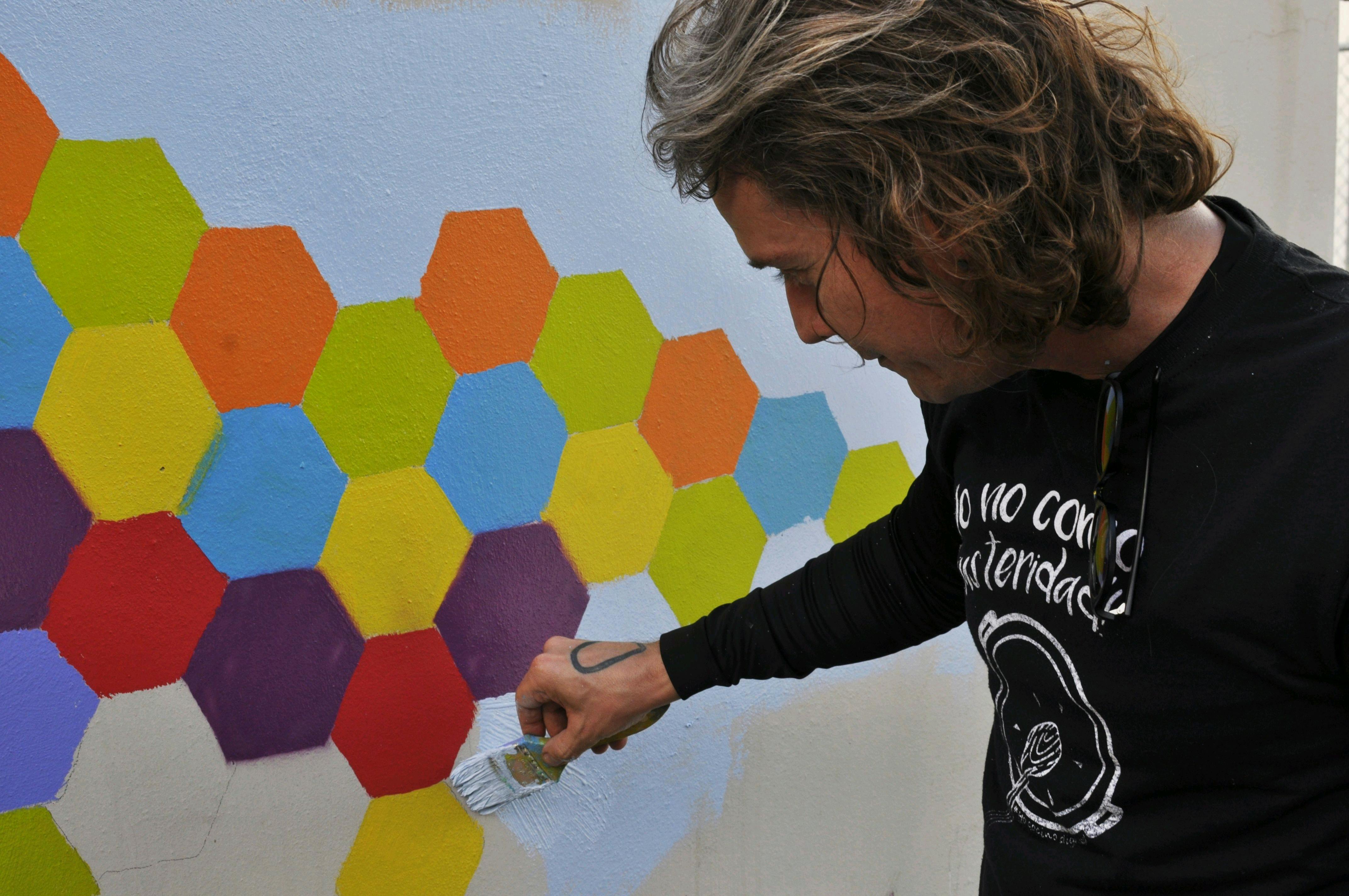 Artist Painting Wall · Free Stock Photo