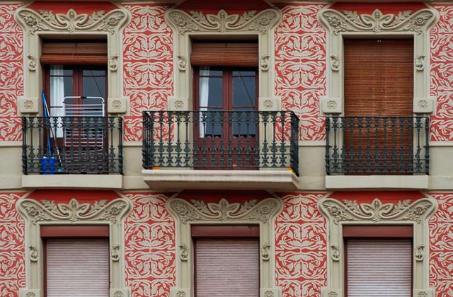 edificio residencial de viviendas