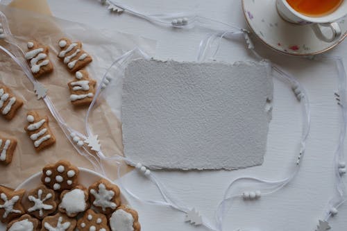 A Blank Card beside Gingerbread Cookies