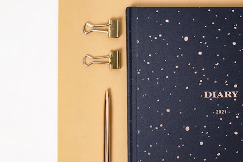 A Dotted 2021 Diary and a Pen