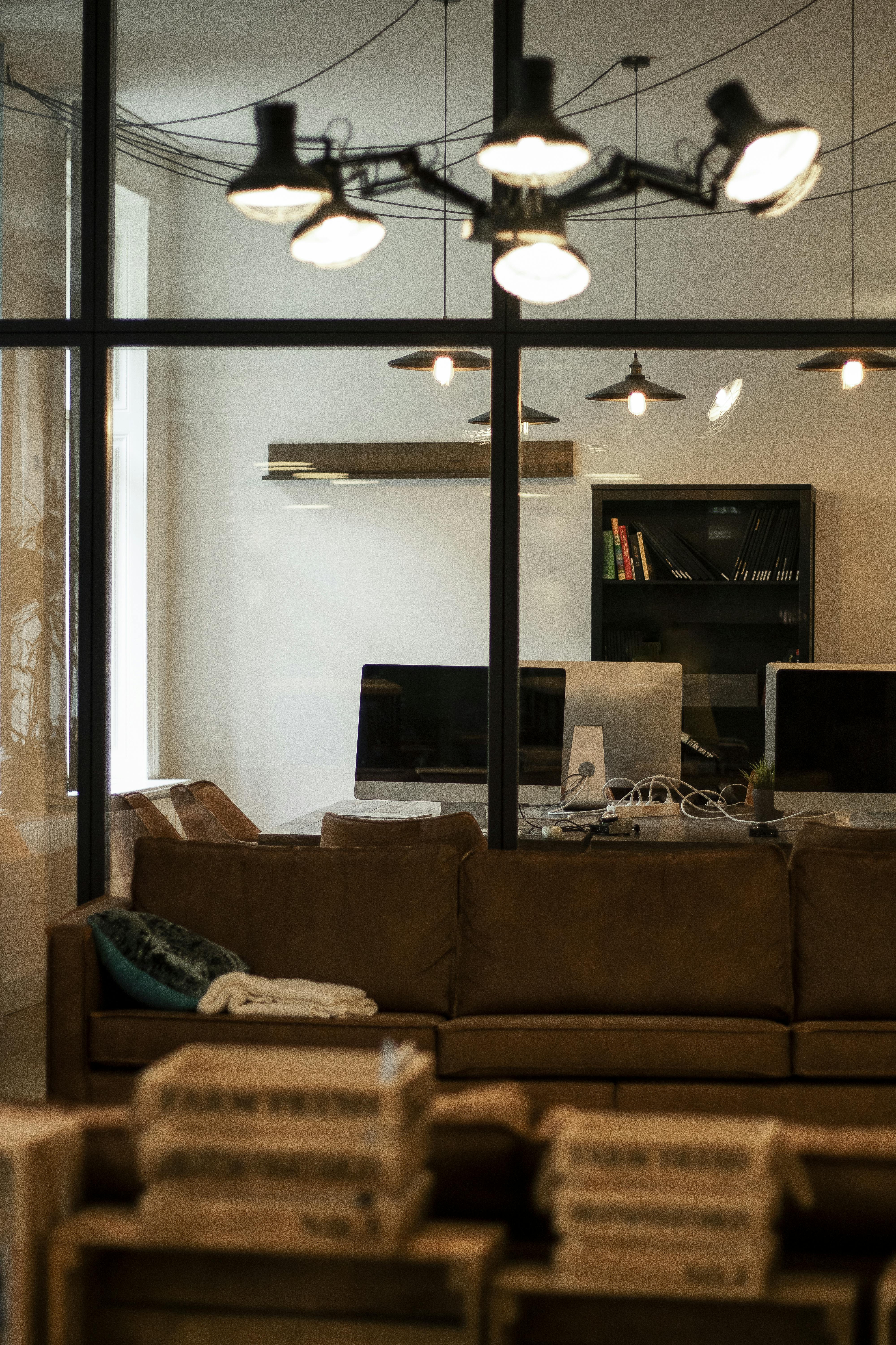 新創企業商務辦公室