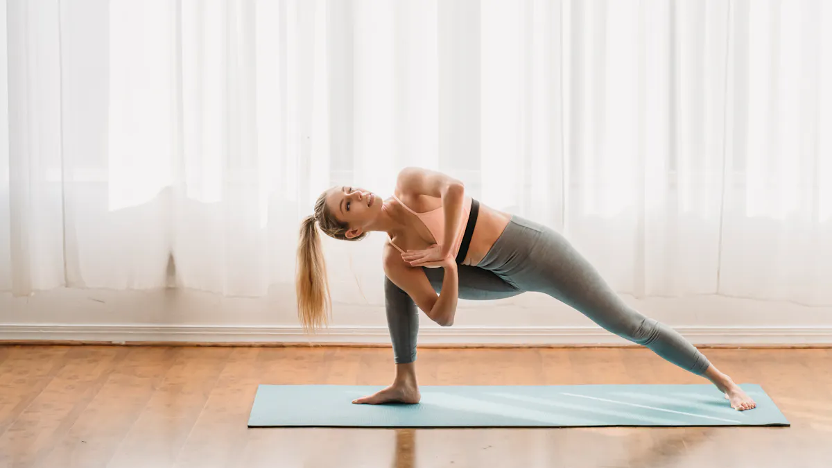 Revolved Side Angle Pose: How to Do Parivrtta Parsvakonasana