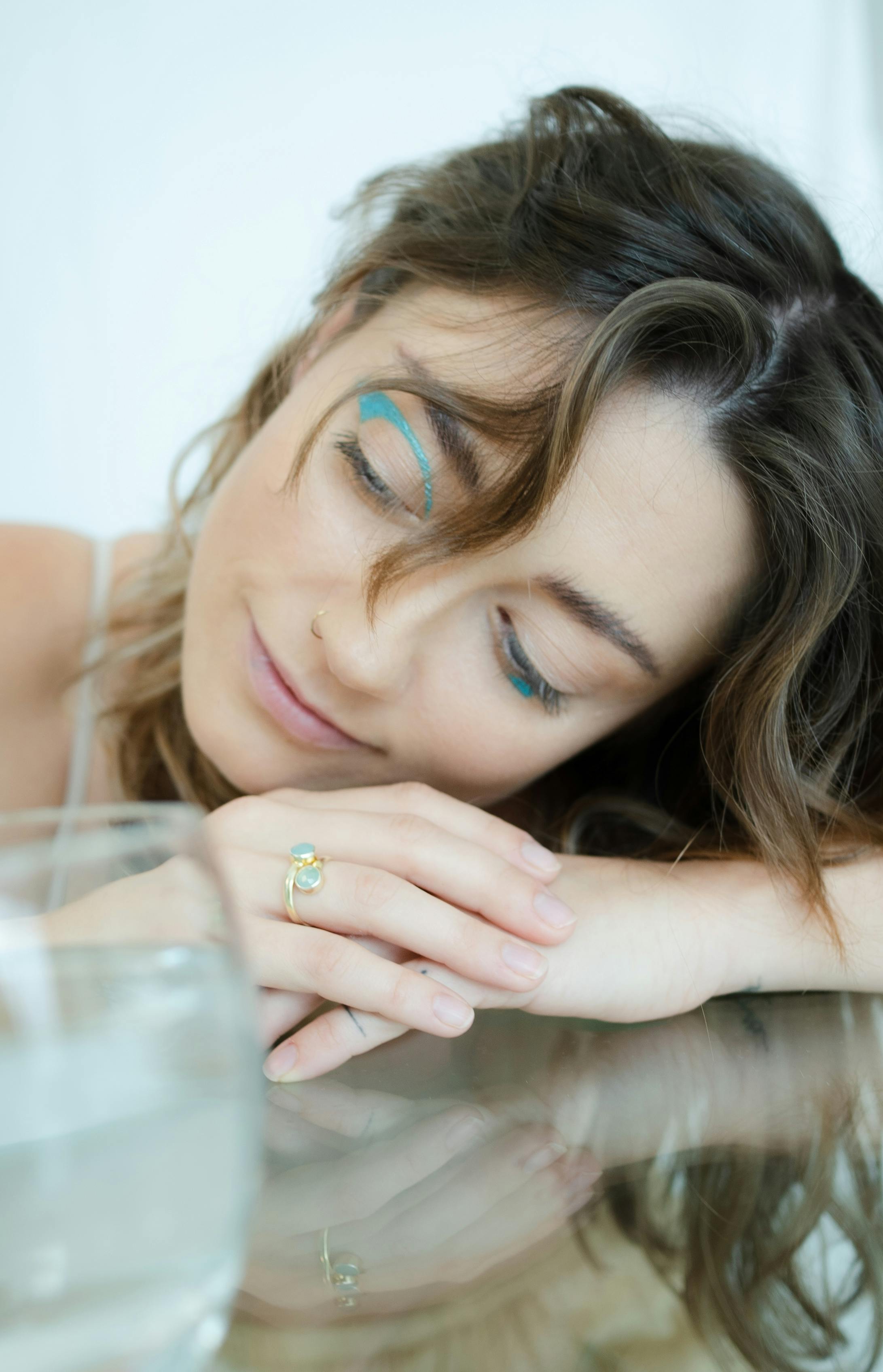 【送料無料】Looking Glass Portrait 646bdb585efd7ab41465cefe_looki