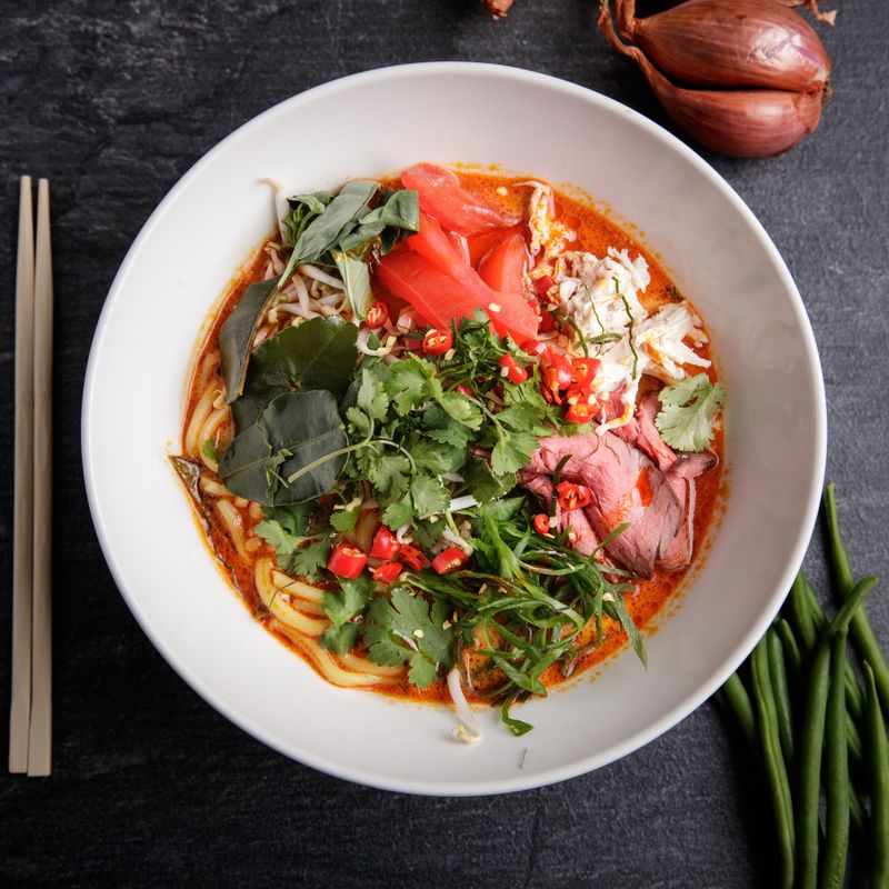 Quick Tomato, Red Pepper and Basil Noodle Soup