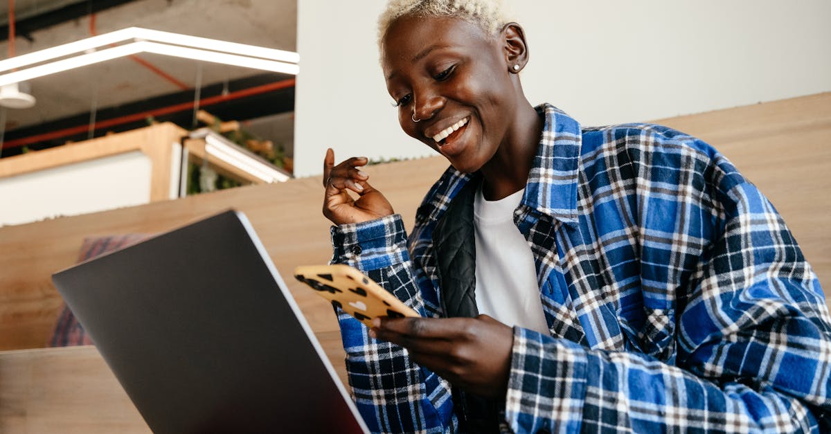 How to turn on PS4 from mobile