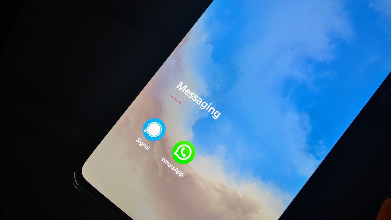 The hidden cost of managing orders in WhatsApp: what you're losing without a system