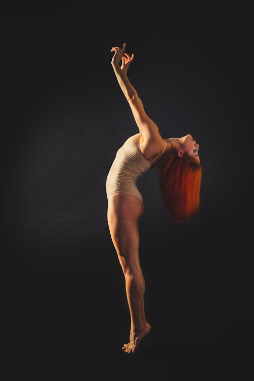 Kostenlos Kostenloses Stock Foto zu akrobat, akrobatisch, ballerina Stock-Foto