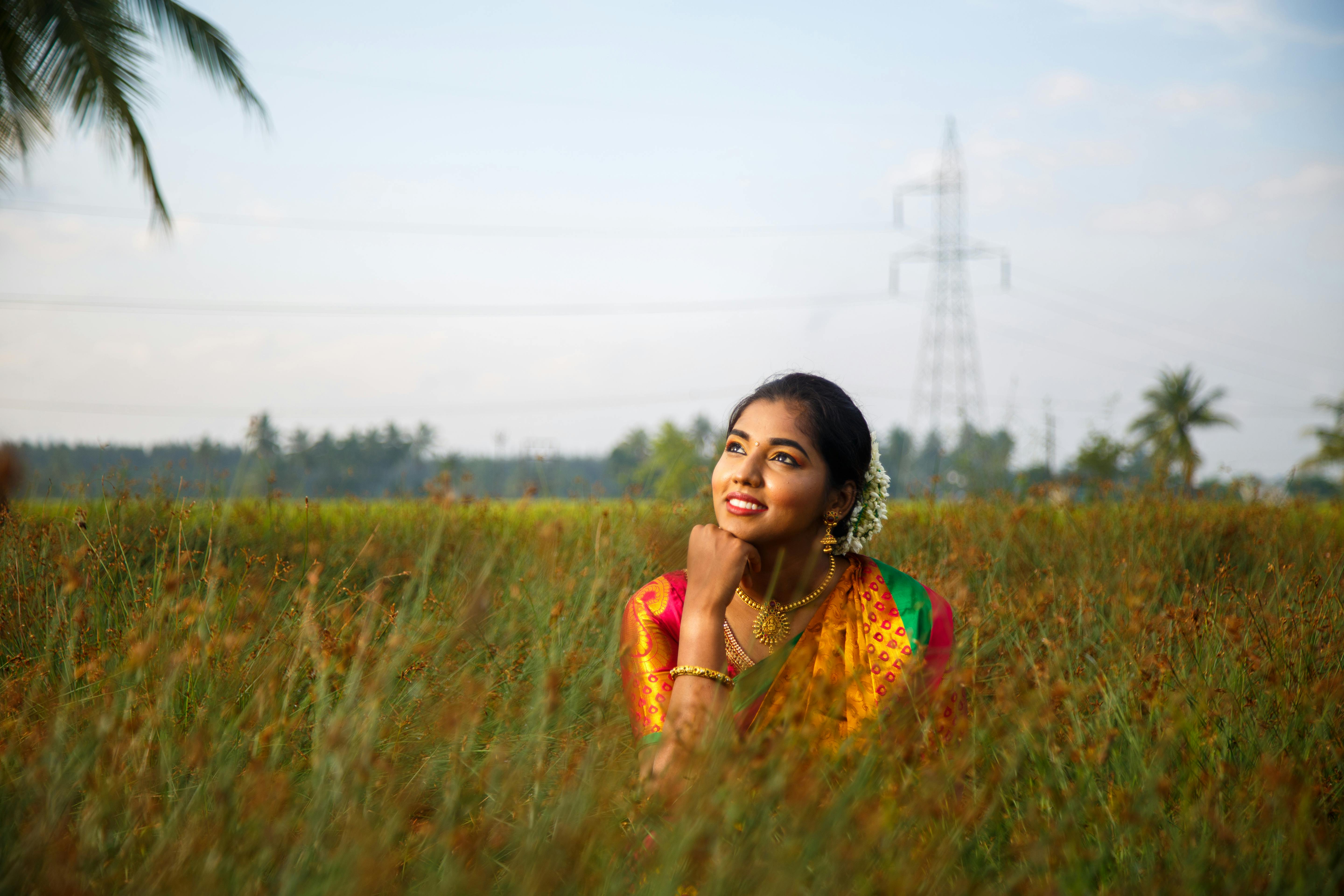 Pragya Nagra in half saree photoshoot stills - South Indian Actress | Saree  photoshoot, Indian beauty saree, Most beautiful indian actress