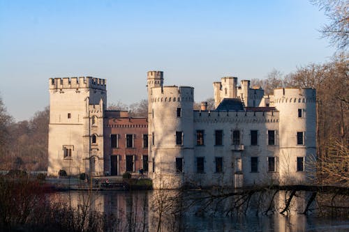 Foto profissional grátis de ancião, castelo, céu azul