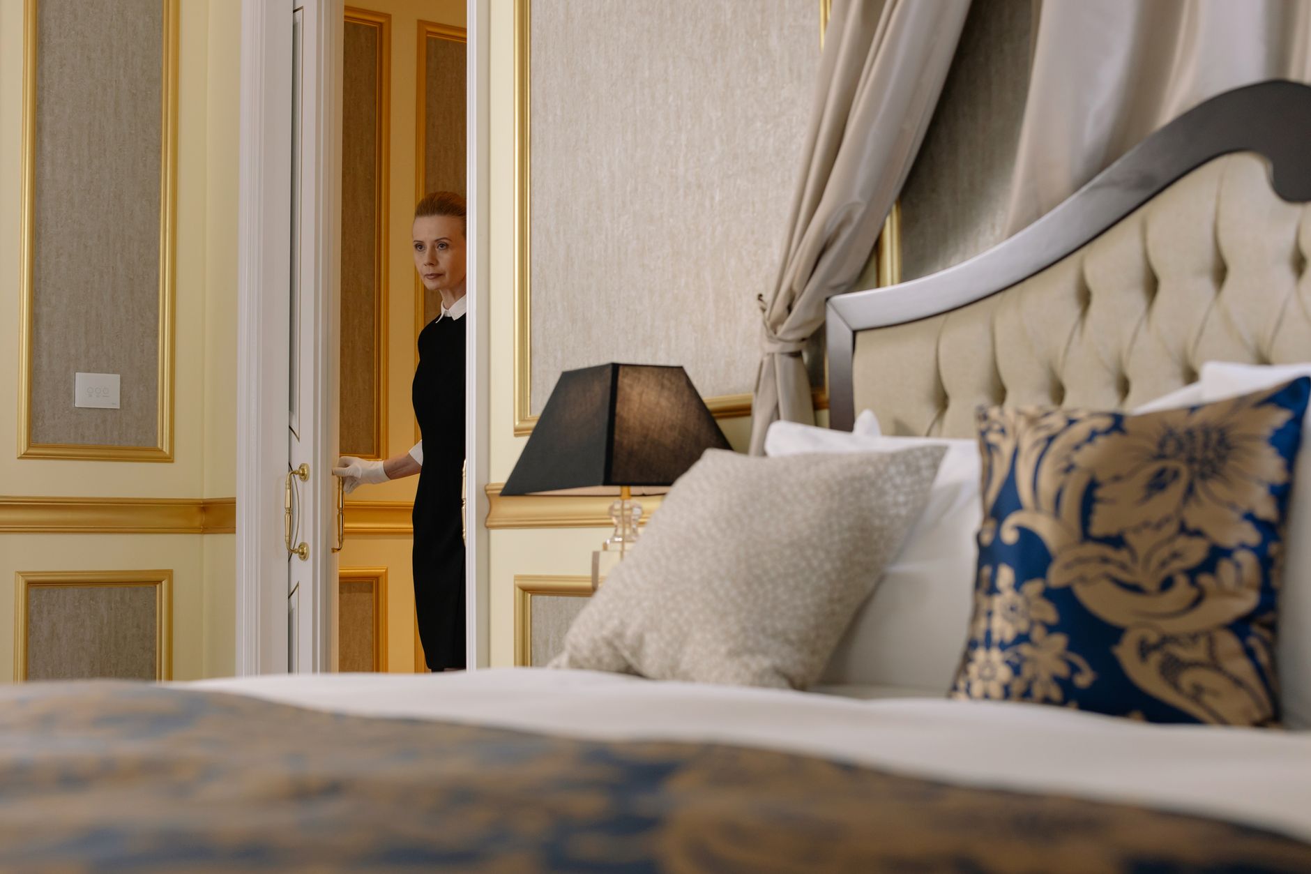 Florence's hotel scene runs from €60 hostel dorms to €1,500 frescoed Renaissance suites.