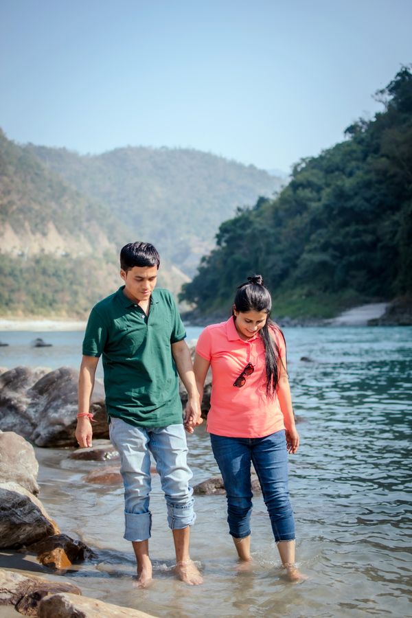 A couple travelling together in India