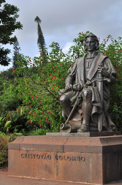 Gray Concrete Statue of Man