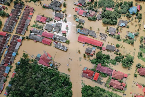 Free Flooded small village with houses Stock Photo