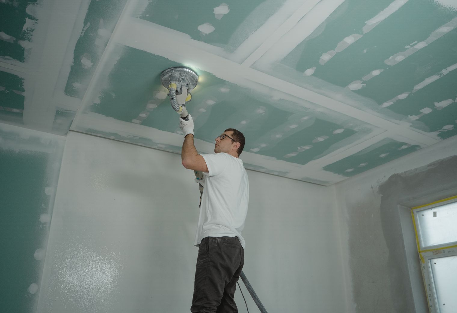 Exterior Painting in Hook — a freshly painted, spotless finish