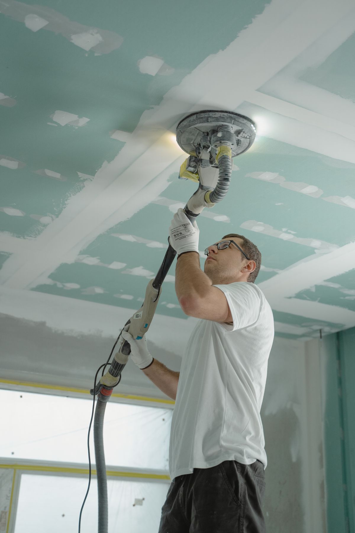 Plafond afwerken / verlaagd plafond