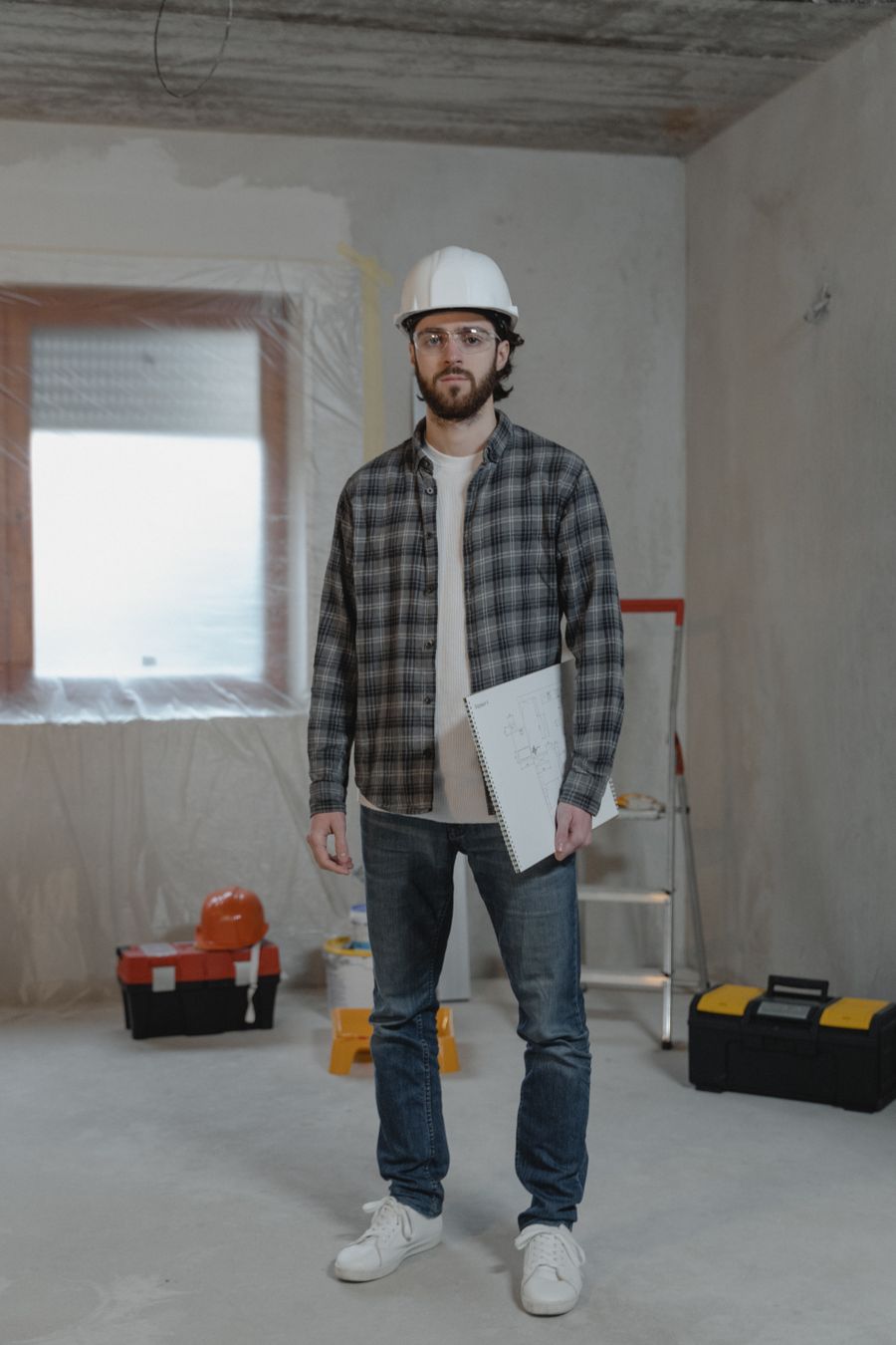 PrimeTime Construction contractor on site