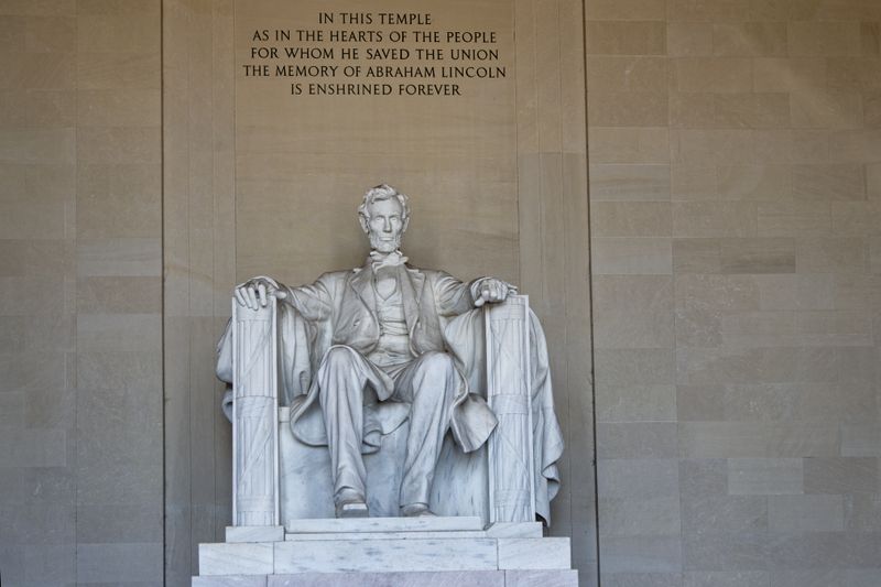 Abraham Lincoln statue inside the Lincoln Memorial