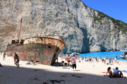 People at Shipwreck Beach