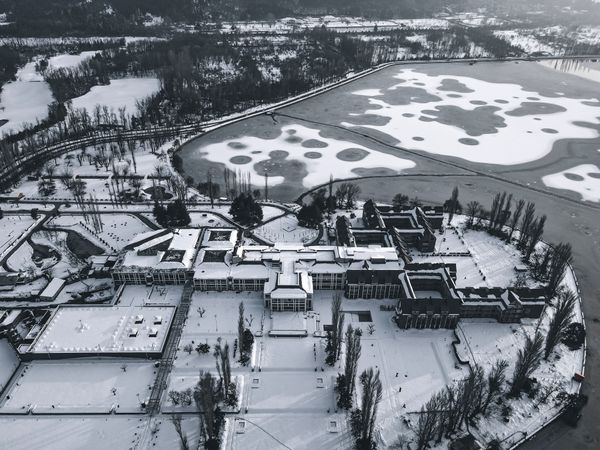 Ramada dal lake - Basic