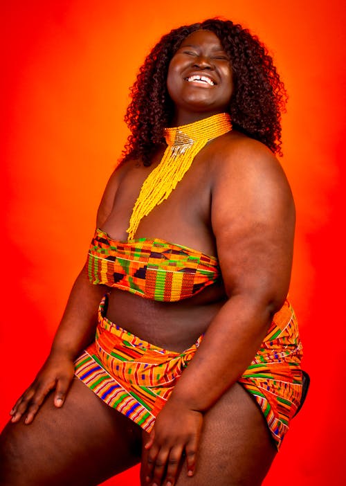 Fotobanka s bezplatnými fotkami na tému Afričan, afro vlasy, černoška