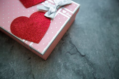 Free Gift box with red heart Stock Photo
