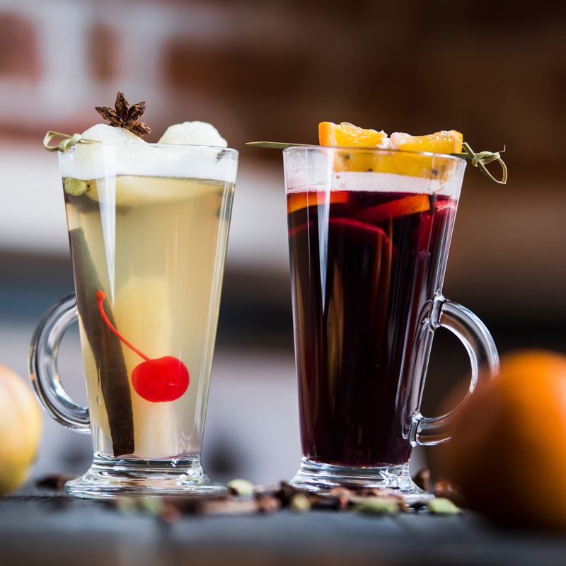 Slow Cooker Mulled Pear with Vanilla Bean