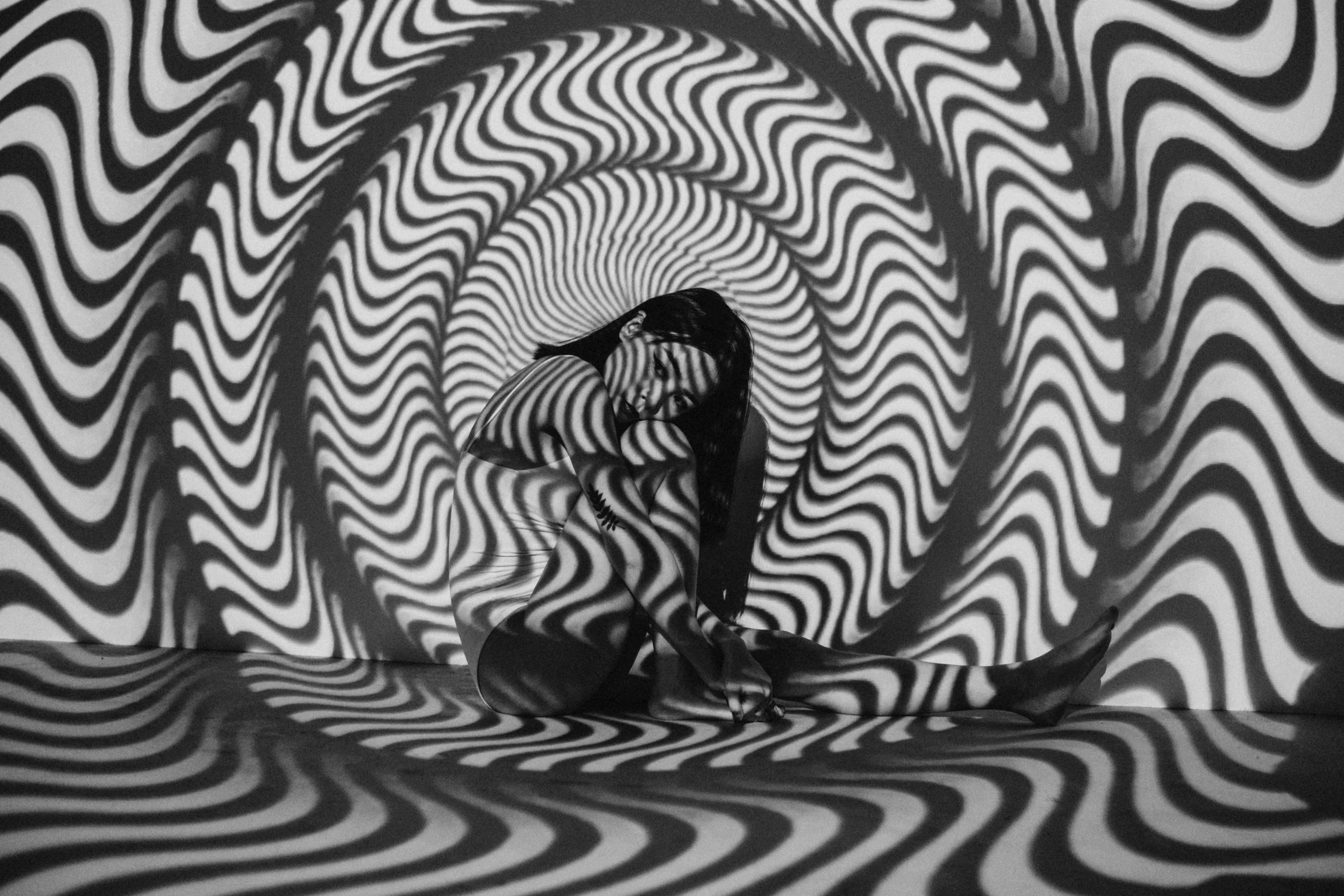 Black White Optical Illusion HD 3D 4k Wallpapers Images Backgrounds  Photos and Pictures