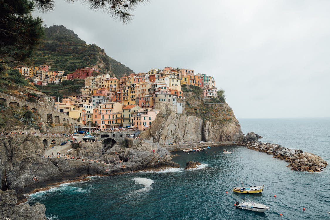 Free Rocky coast with houses near sea Stock Photo