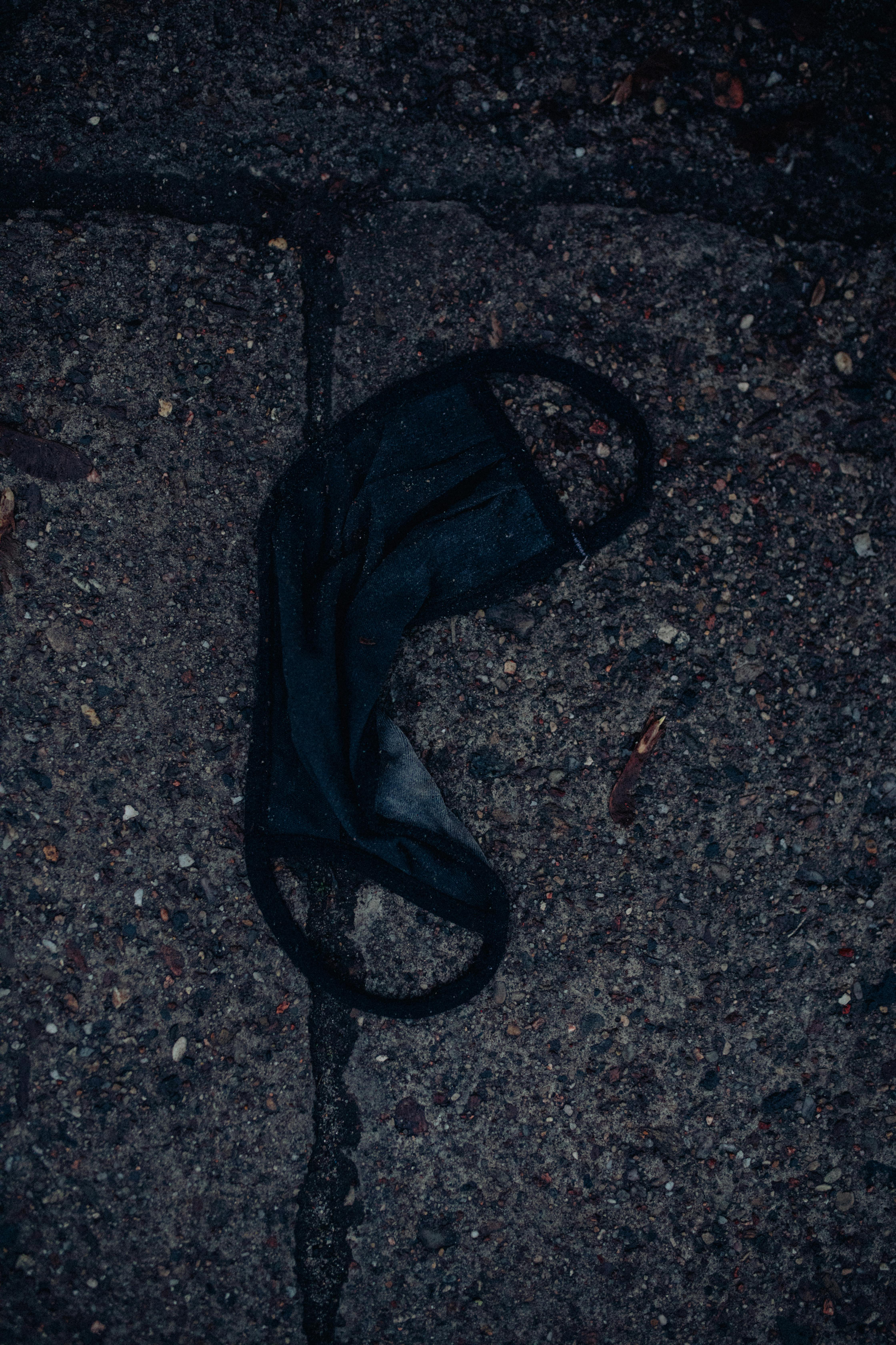 Can I pour a concrete slab on dirt?