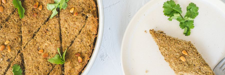 Foto de Quibe assado recheado com salada de pepino e iogurte