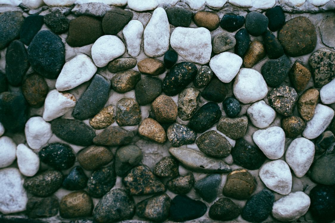 Picture Showing Rocks Close-Up Shot of Rocks · Free Stock Photo