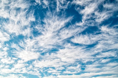 Fotobanka s bezplatnými fotkami na tému atmosféra, ciry, modrá obloha