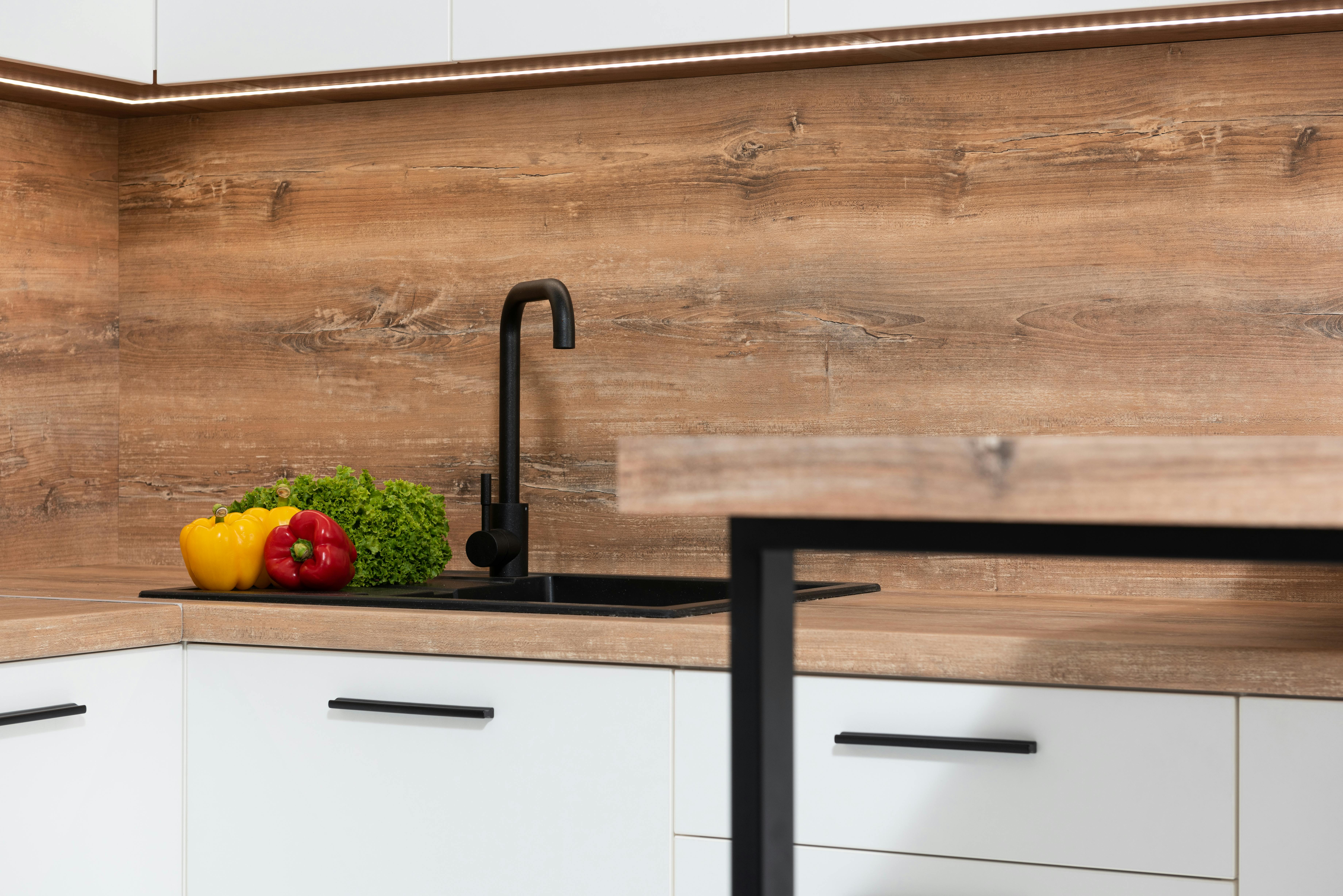 Which food increase new hair growth?