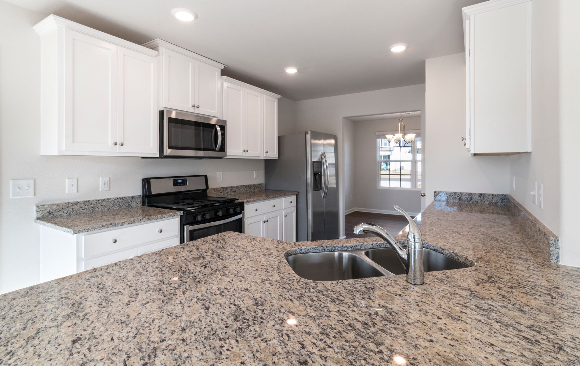 Quartz kitchen countertop installation in an Orange County home