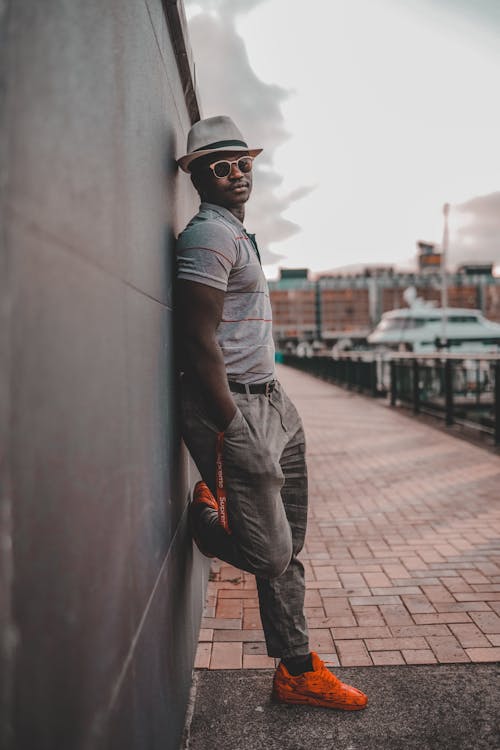 Ingyenes stockfotó afro-amerikai férfi, divatfotózás, fal témában