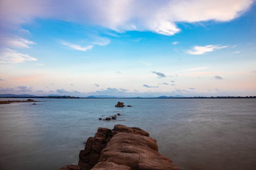 Foto profissional grátis de beira-mar, mar, natureza