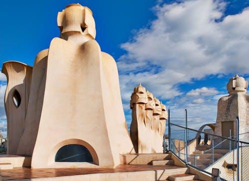 Foto stok gratis Arsitektur modern, barcelona, casa mila