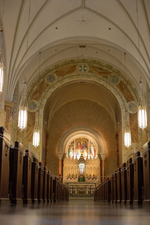 Free The Aisle of the Holy Hill Basilica and National Shrine of Mary Stock Photo