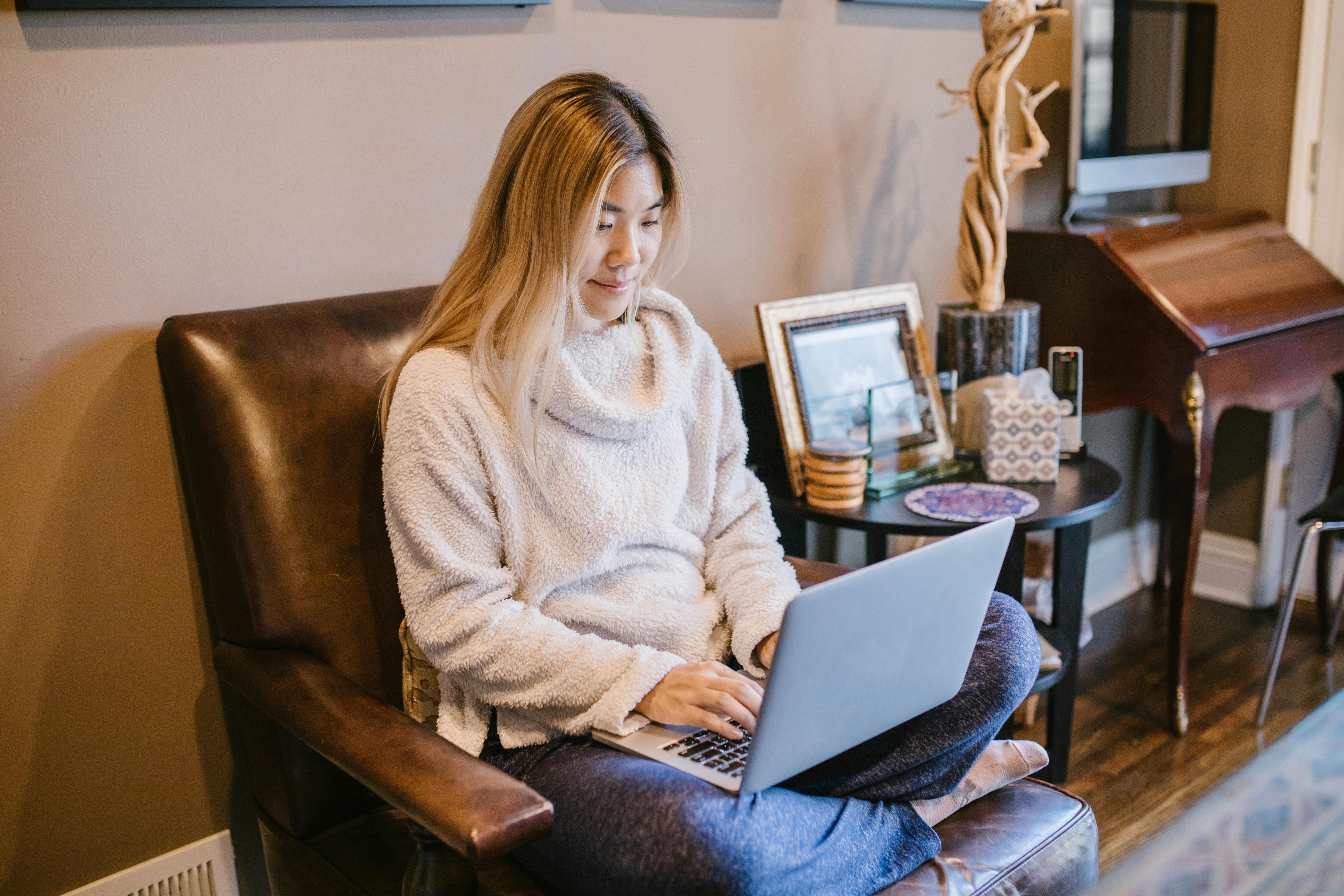 woman laptop working school