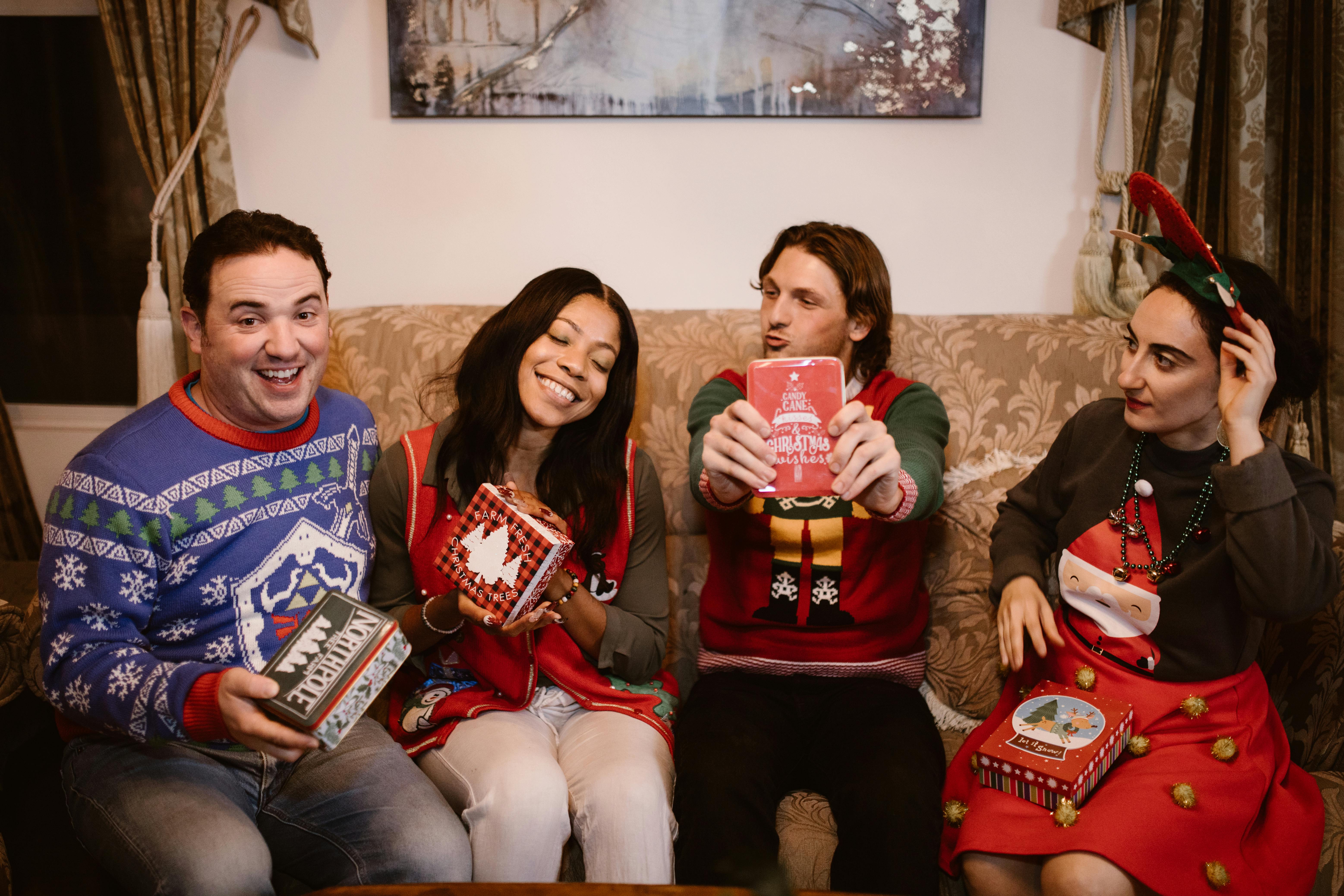 These Christmas Songs Most Likely to Tank Productivity at Work, Study Finds — Photo by RDNE Stock project on Pexels