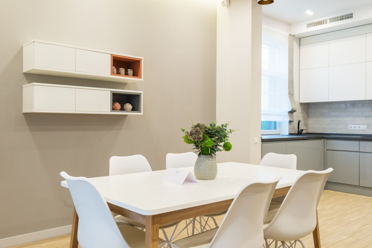 removals from London to Basildon — Home Removals in Basildon — the working end of the job