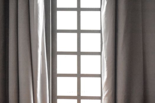 Passive Solar Window Insulation