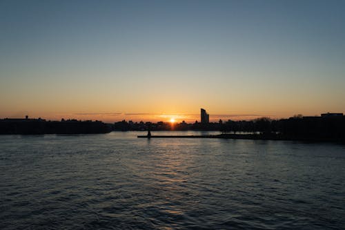 doğu nehri, gün doğumu, Manhattan içeren Ücretsiz stok fotoğraf