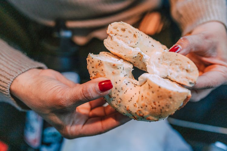 Close-up Photo Of Sliced Bagel 