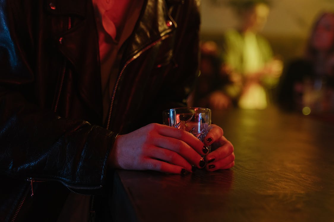 Free stock photo of adult, alcohol, alcoholic beverage