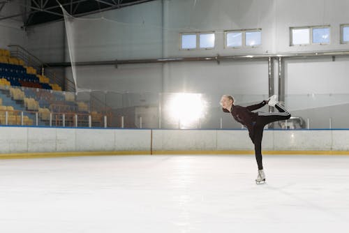 Gratis lagerfoto af figur skater, forkølelse, indendørs