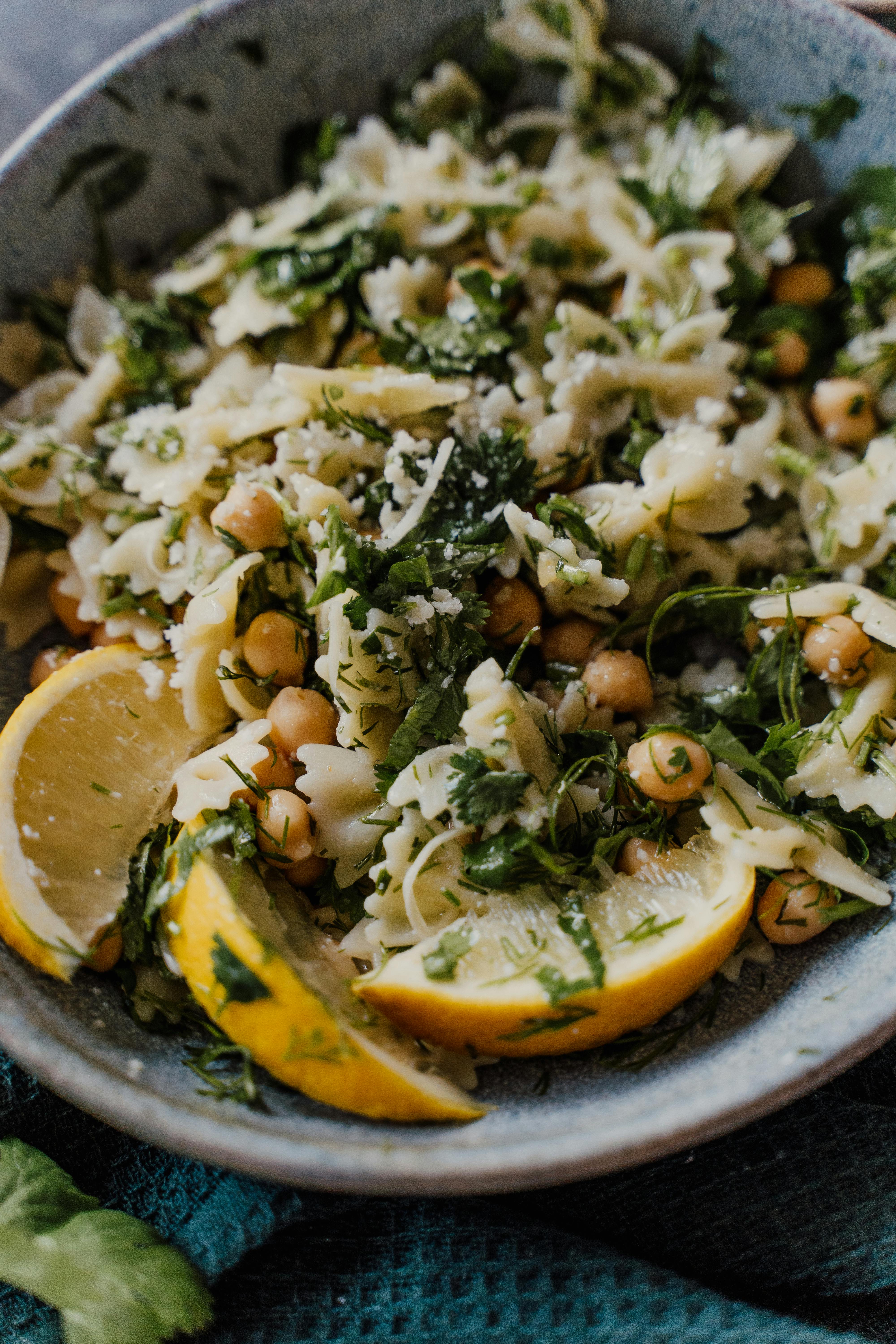 Build a Fast Pasta Lunch Bowl