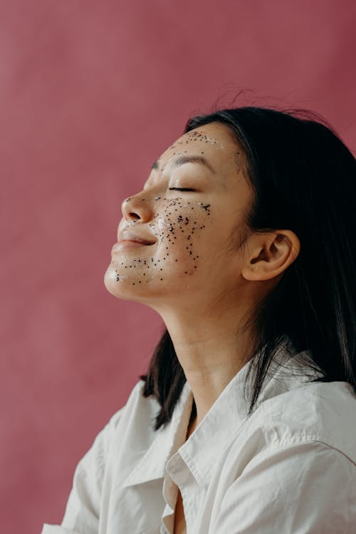 亞洲女人, 垂直拍摄, 女人 的 免费素材图片