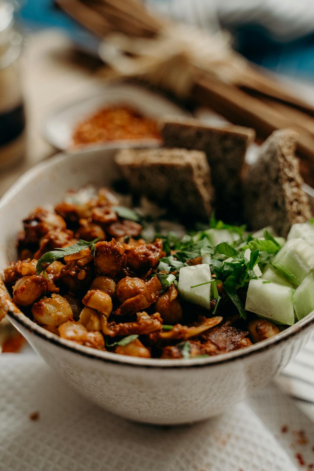 Spicy Chickpea Buddha Bowl Spicy Chickpea Buddha Bowl